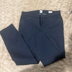 New w/o tags Gap Signature Skinny Ankle Pants Size 4
